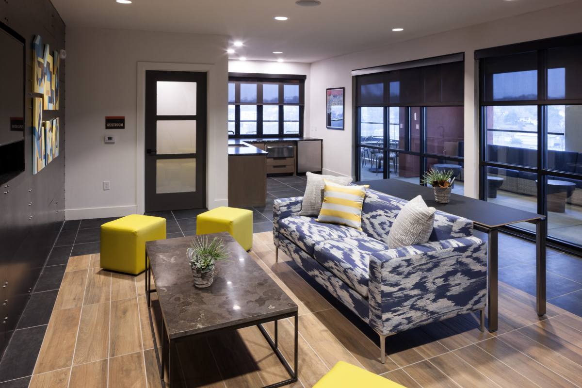 Apartment for rent at 2400 E 6th St #7152, Austin, TX 78702