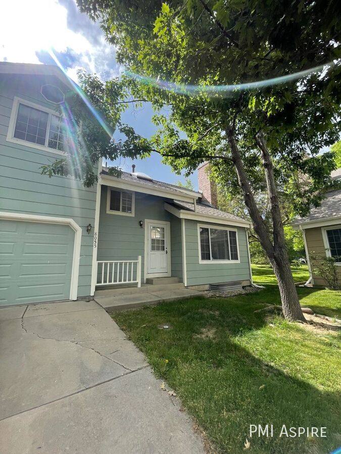 House for rent at 8055 Meadowdale Square, Longmont, CO 80503