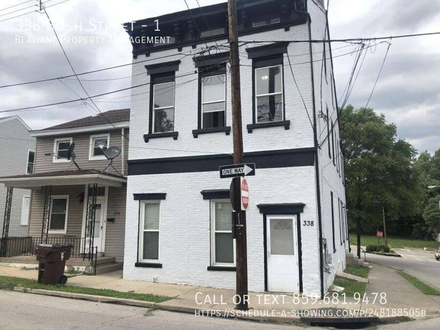 Apartment for rent at 338 Bush St #1, Covington, KY 41011