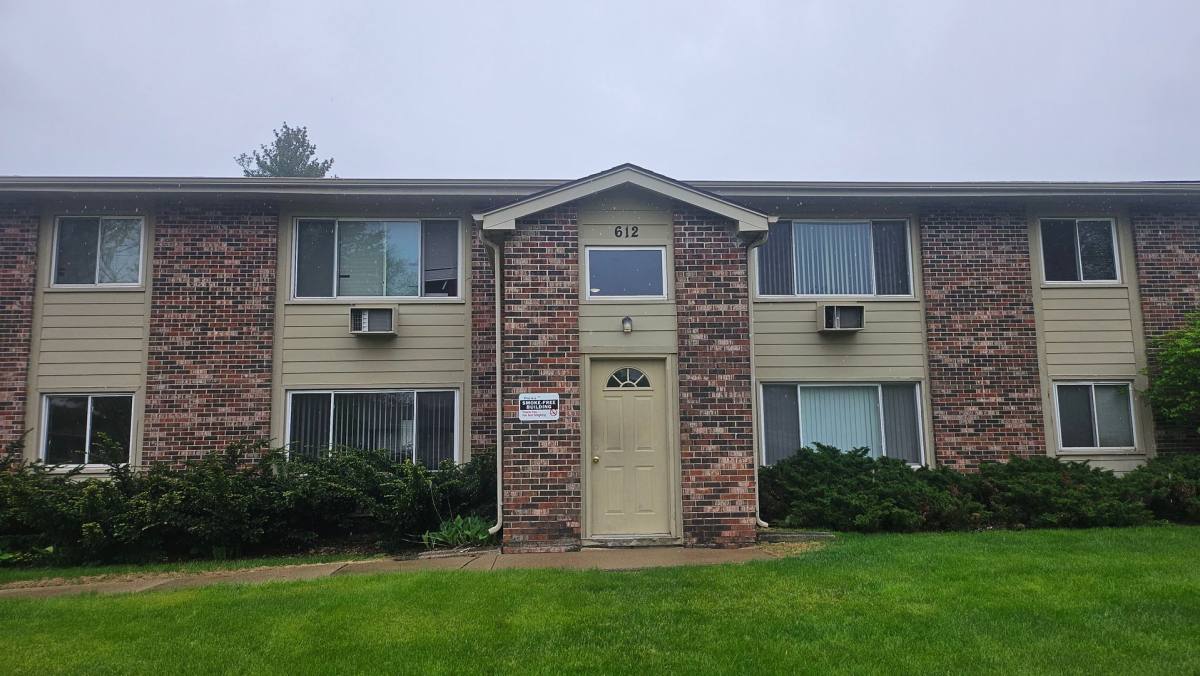 Apartment for rent at 612 NE 4th St, Grimes, IA 50111