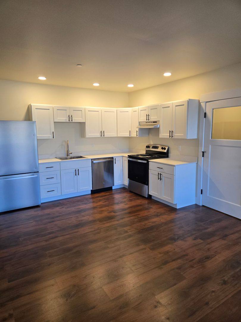 Apartment for rent at 101 SW 2nd St, Chehalis, WA 98532