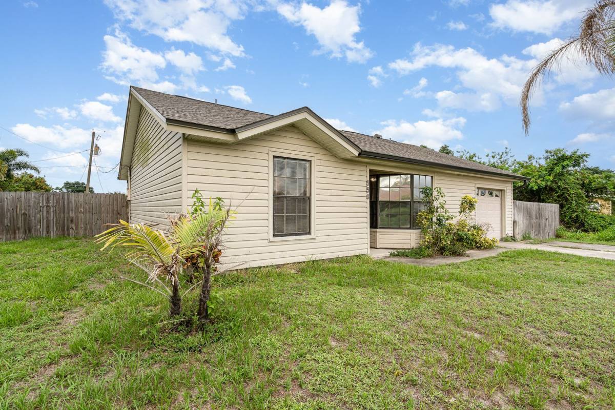 House for rent at 559 Diamond Ave NE, Palm Bay, FL 32907
