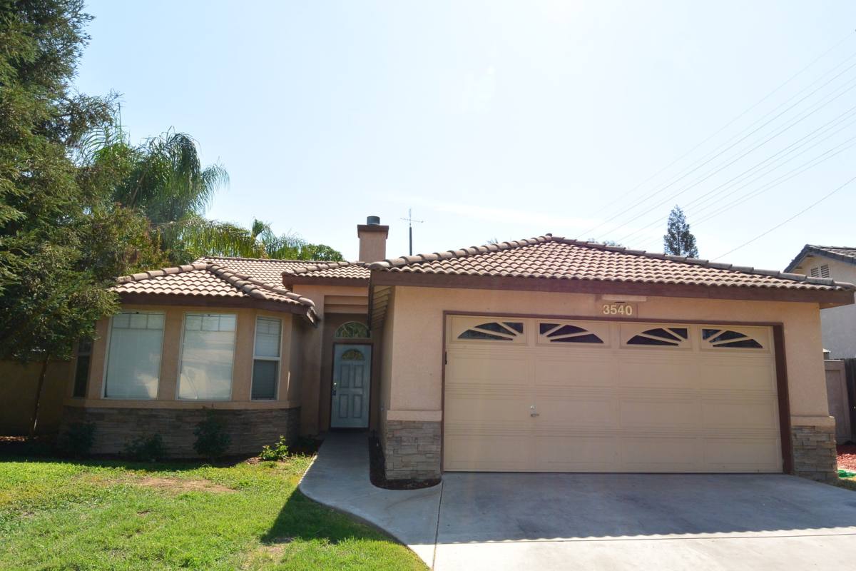House for rent at 3540 S Cain, Visalia, CA 93292