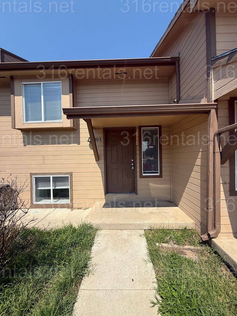 Apartment for rent at 1625 S Beech St #203, Wichita, KS 67207