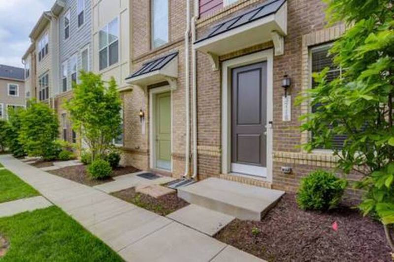 Townhouse for rent at 3716 Foote St NE, Washington, DC 20019