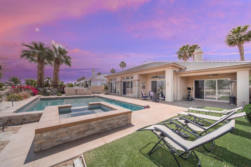 House for rent at 81620 Tiburon Dr, La Quinta, CA 92253
