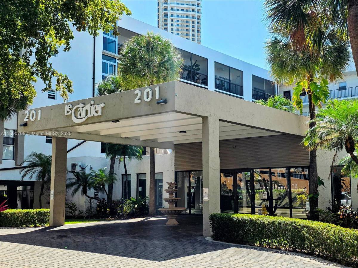 Apartment for rent at 201 178th Dr #412, North Miami Beach, FL 33160
