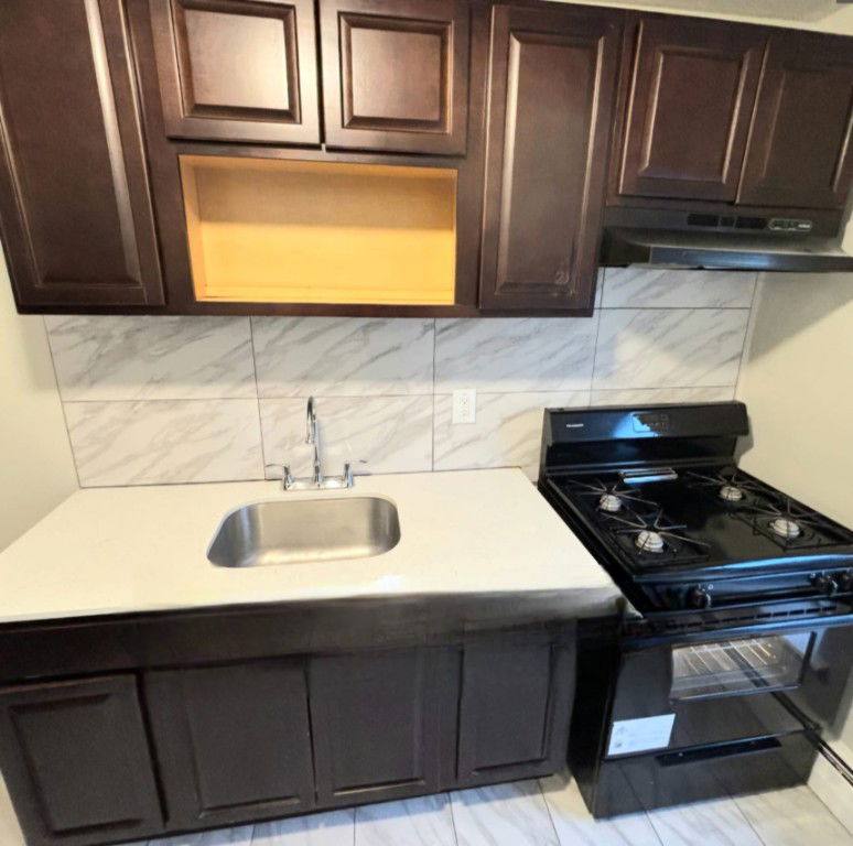Apartment for rent at 111 Lincoln Ave #11A, Newark, NJ 07104