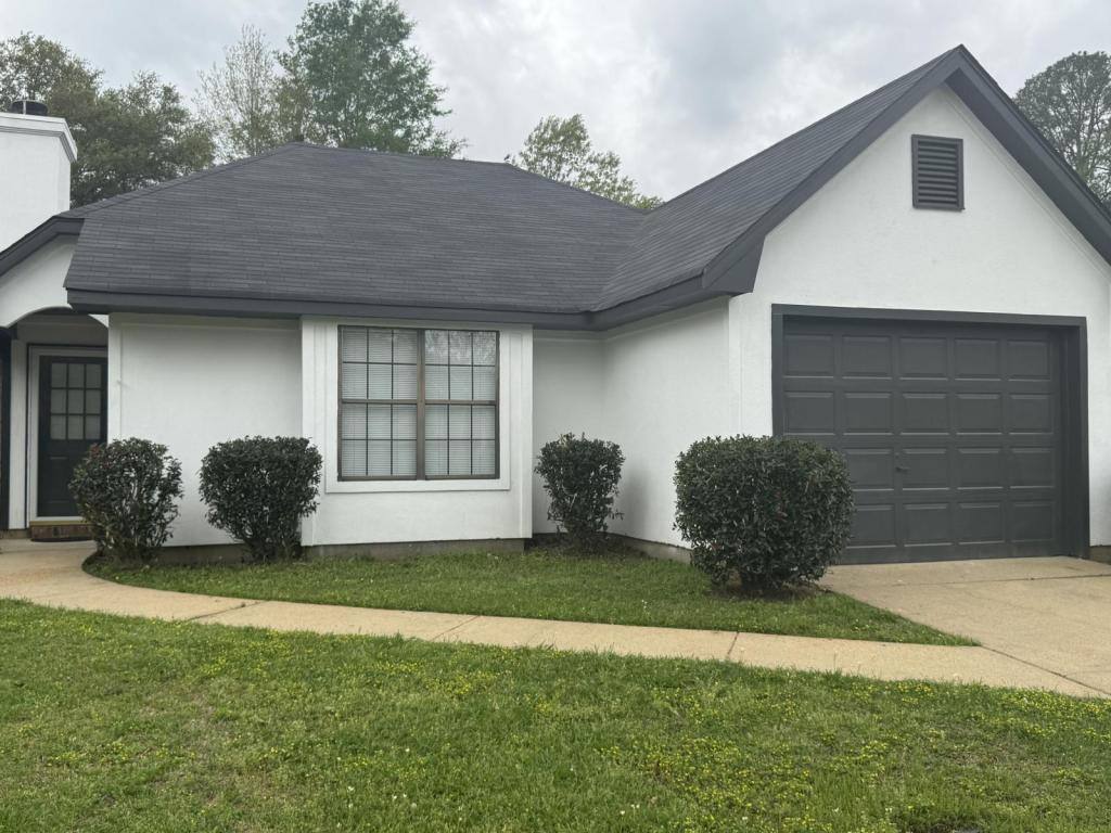 Apartment for rent at 228 Patton Village Cove, Pearl, MS 39208