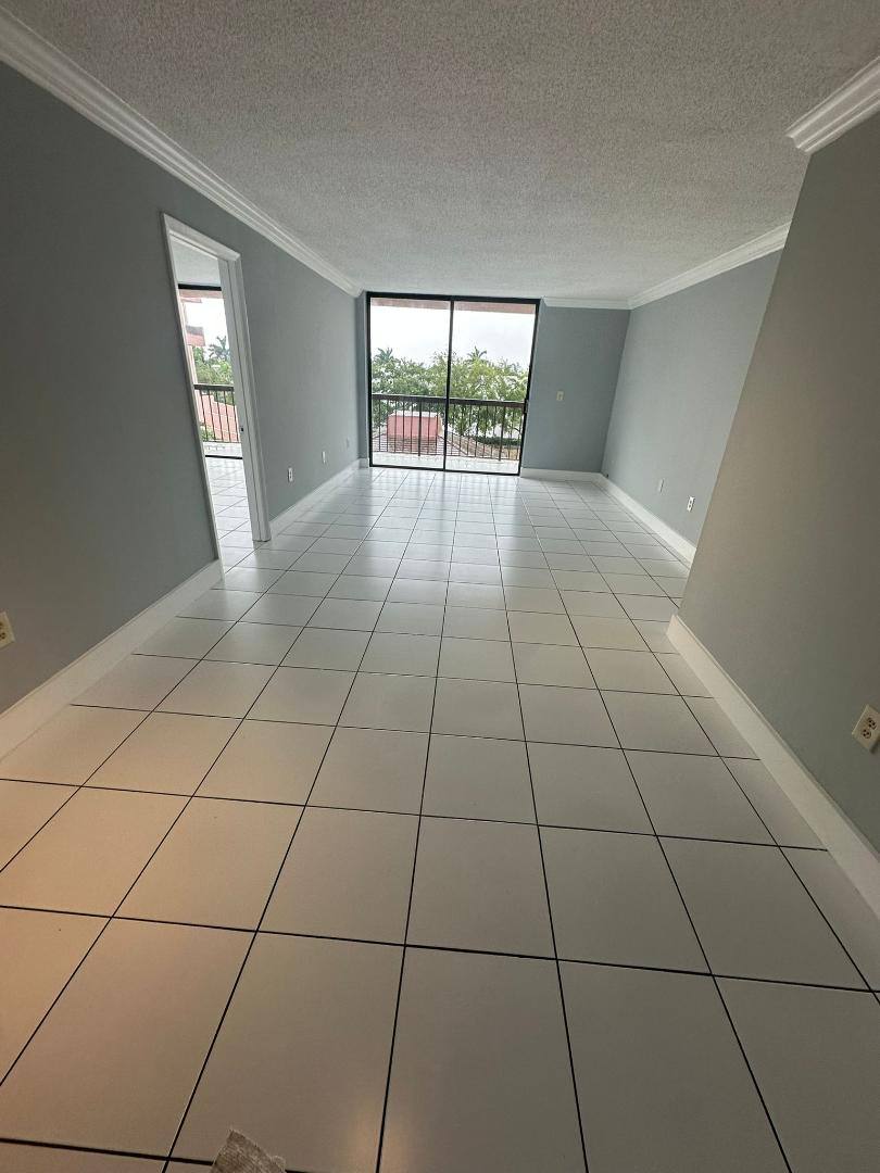 Apartment for rent at 7040 SW 24 St #402, Miami, FL 33173