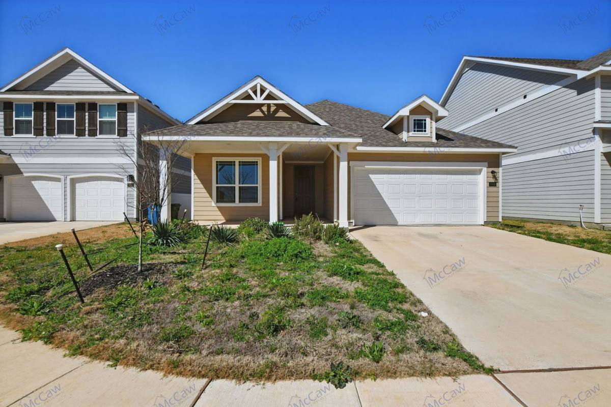 House for rent at 5909 Hopkins Dr, Aubrey, TX 76227
