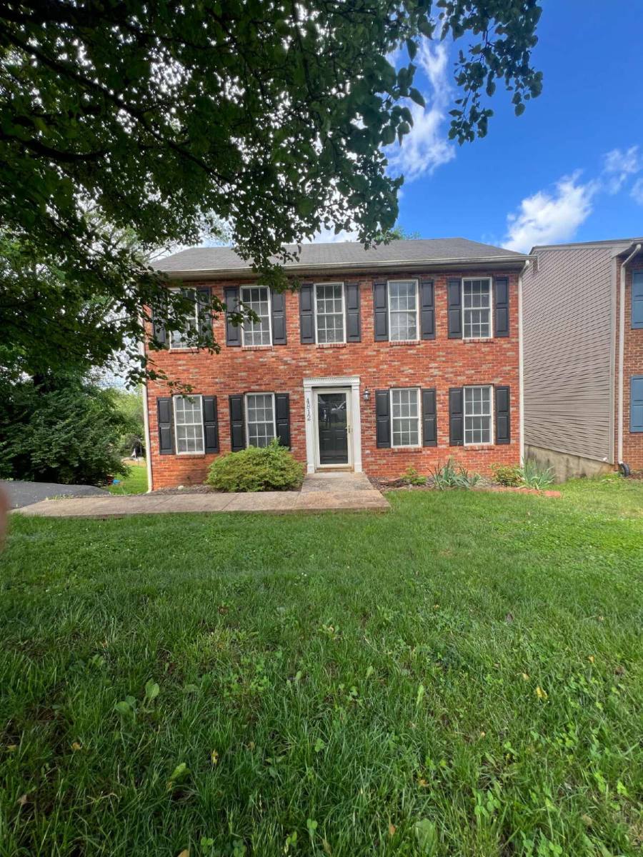House for rent at 4812 Nelms Lane NE, Roanoke, VA 24019