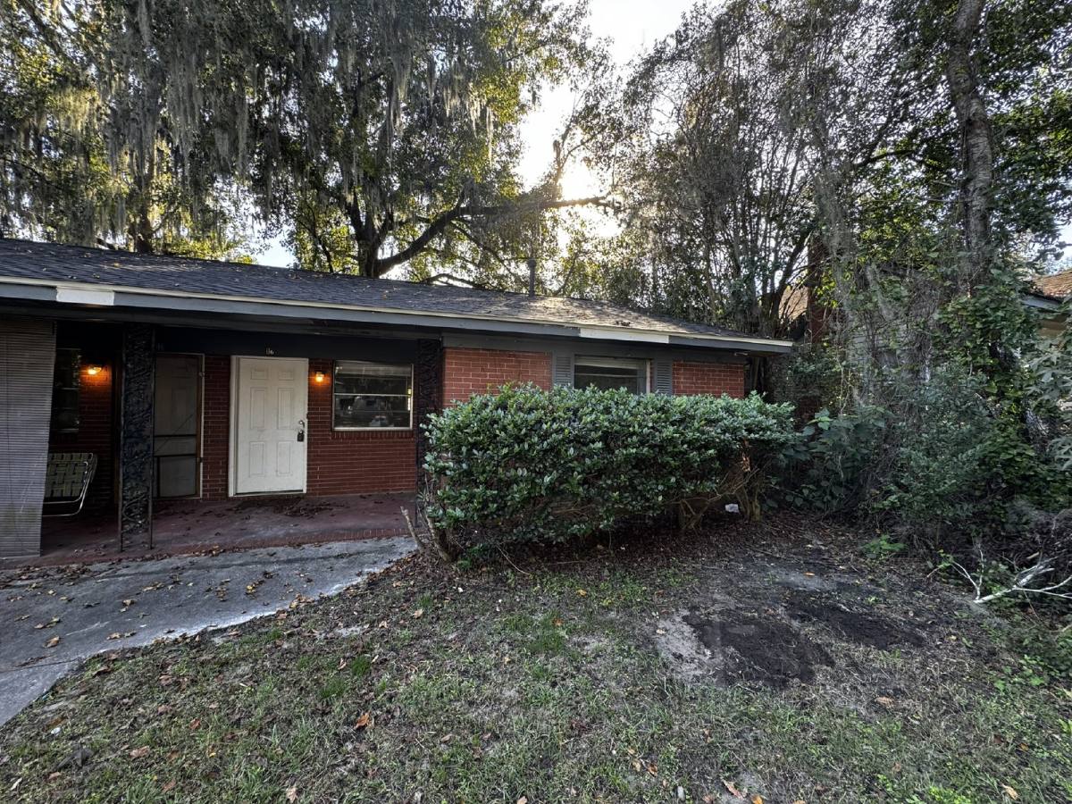 Apartment for rent at 17 Hampstead Ave, Savannah, GA 31405