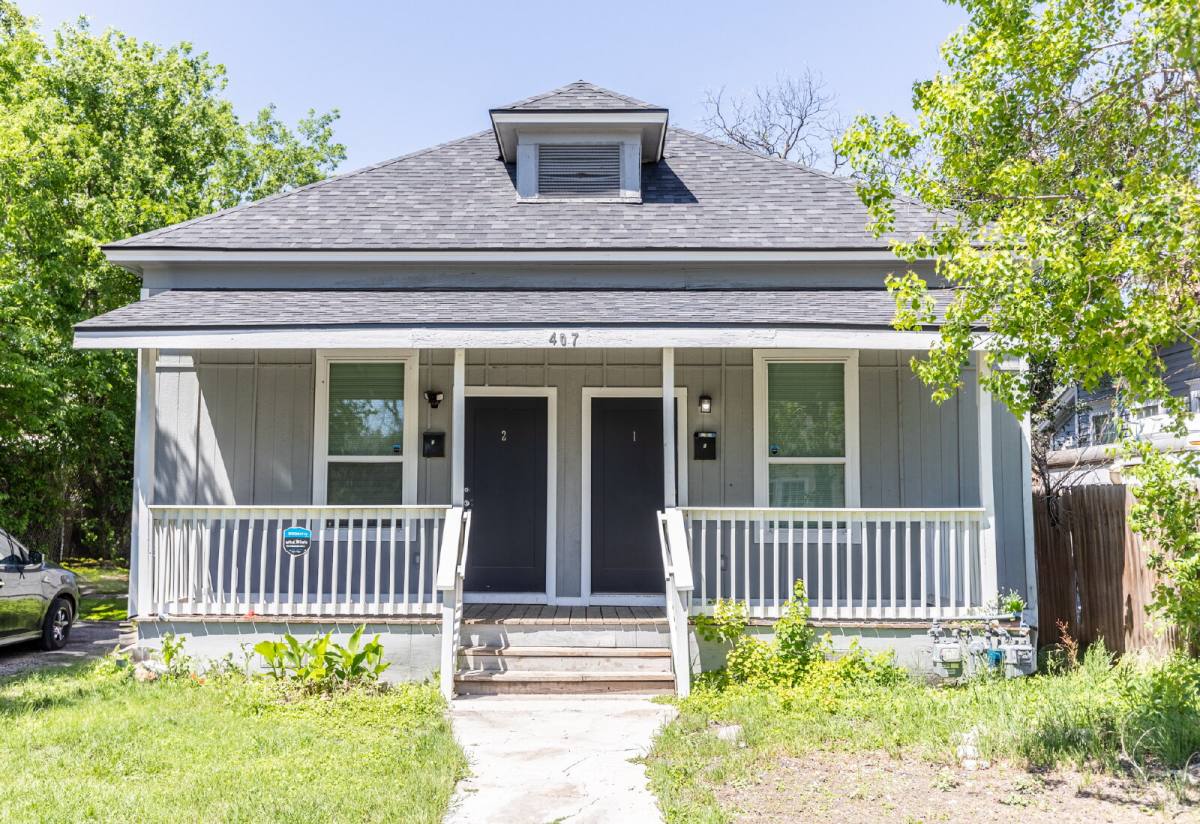 House for rent at 407 S Pinto St #2, San Antonio, TX 78207