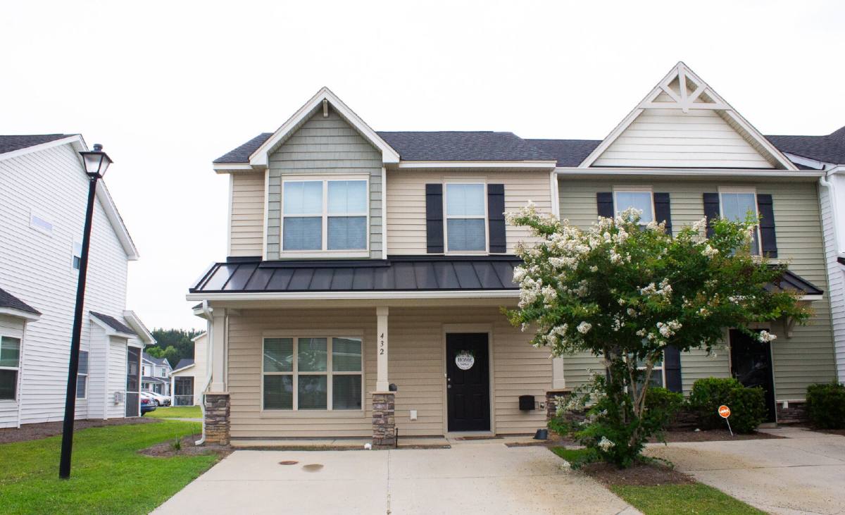 Townhouse for rent at 432 Viceroy Lane, Goose Creek, SC 29445