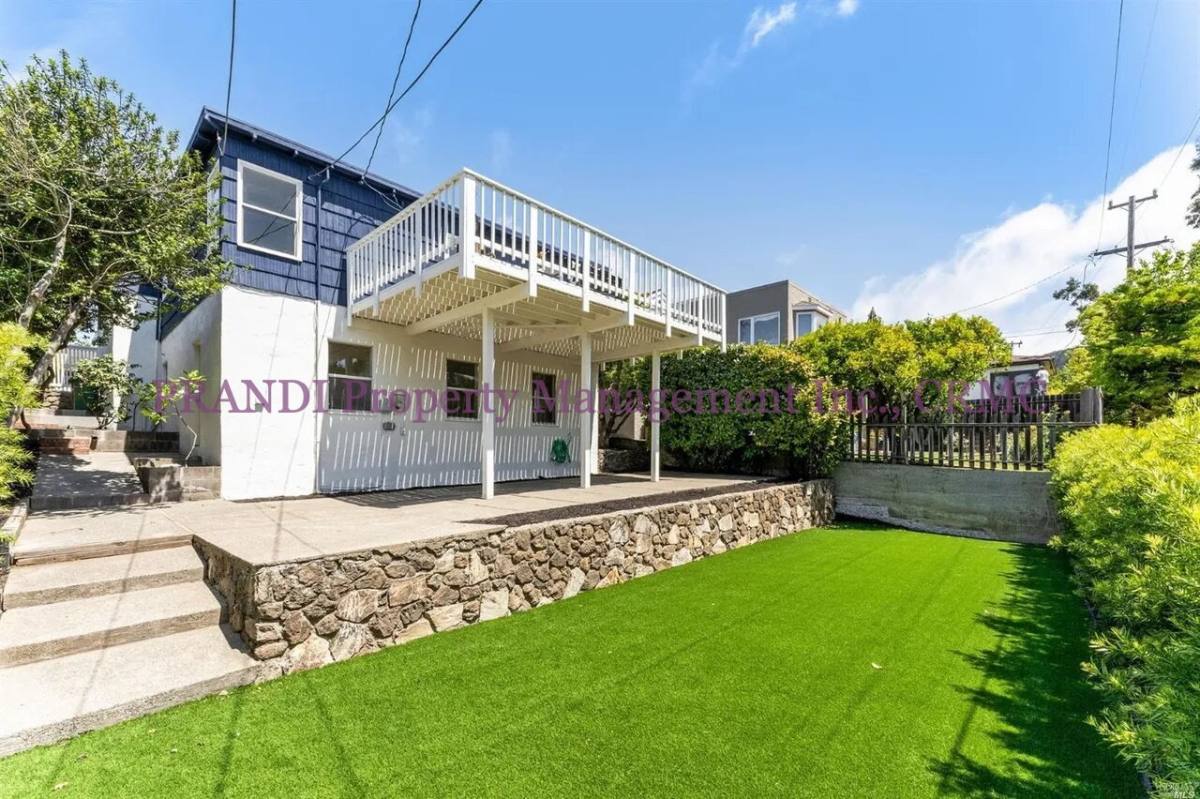 House for rent at 62 Rafael Dr, San Rafael, CA 94901