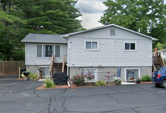 Apartment for rent at 4901 Hedgewood Dr #3, Midland, MI 48640