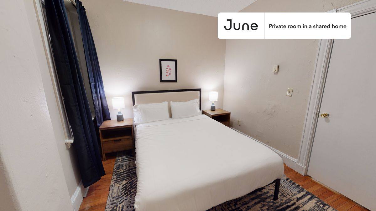 Apartment for rent at 31 Gay Head St #B, Jamaica Plain, MA 02130