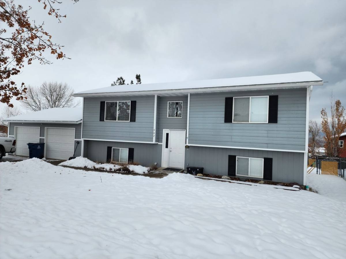 House for rent at 402 20th Ave W, Polson, MT 59860