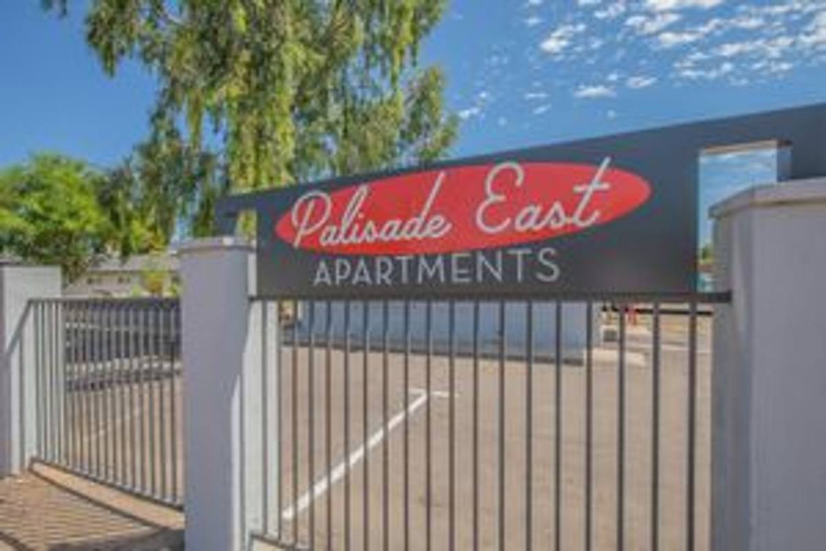Apartment for rent at 1401 N 35th St, Phoenix, AZ 85008