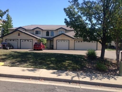 Townhouse for rent at 1006 Burton Dr, Redding, CA 96003