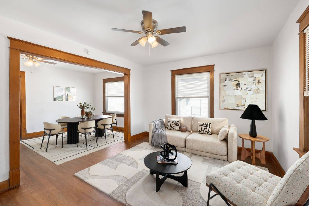 Apartment for rent at 4620 Forest Ave, Kansas City, MO 64110