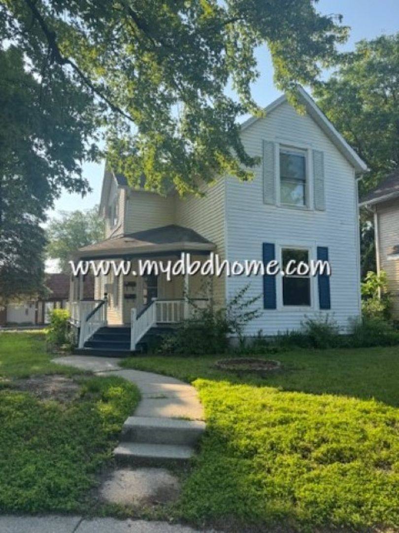Apartment for rent at 3101 Broadway, Fort Wayne, IN 46807