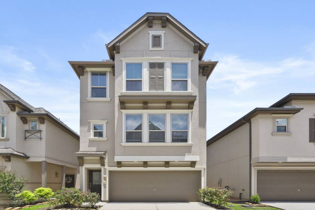 2033 Paul Quinn St, Houston, TX 77091