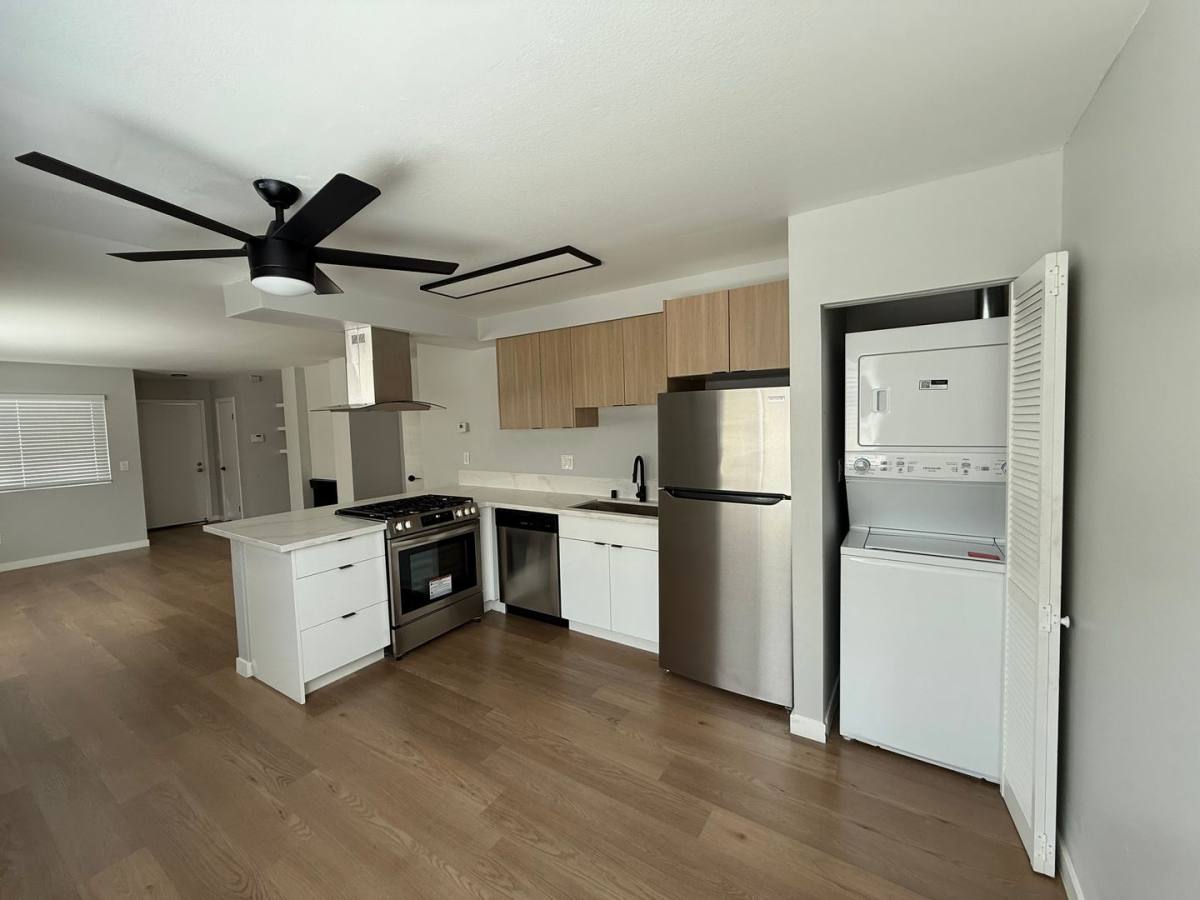 Apartment for rent at 9900 Ramona St, Bellflower, CA 90706