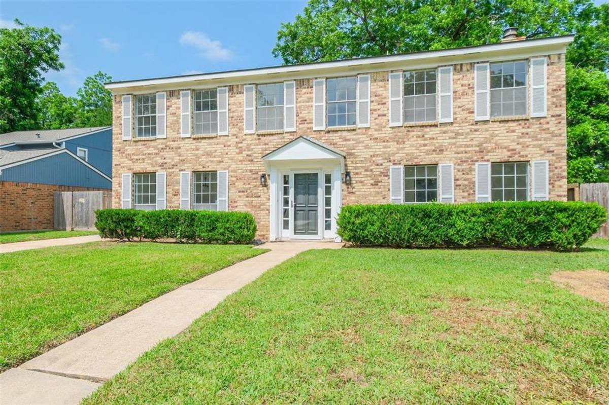 House for rent at 1311 Sand Stone Dr, Richmond, TX 77406