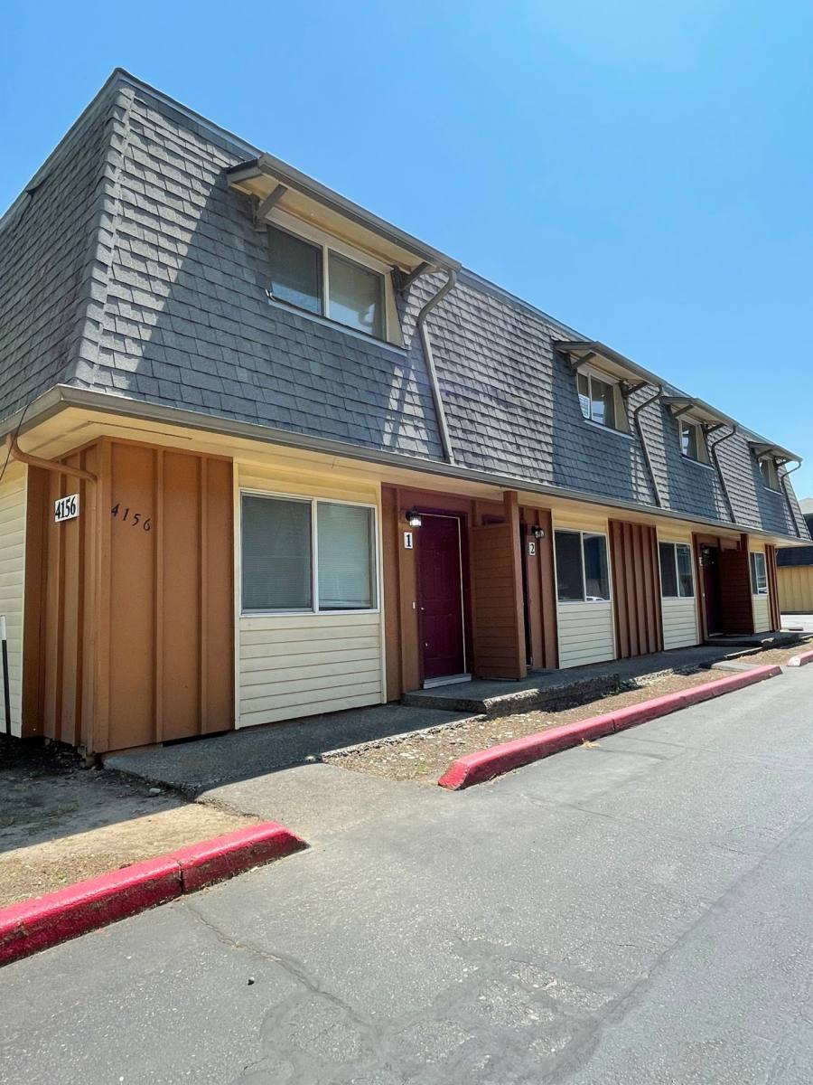 Apartment for rent at 4142-4166 State St, Salem, OR 97301