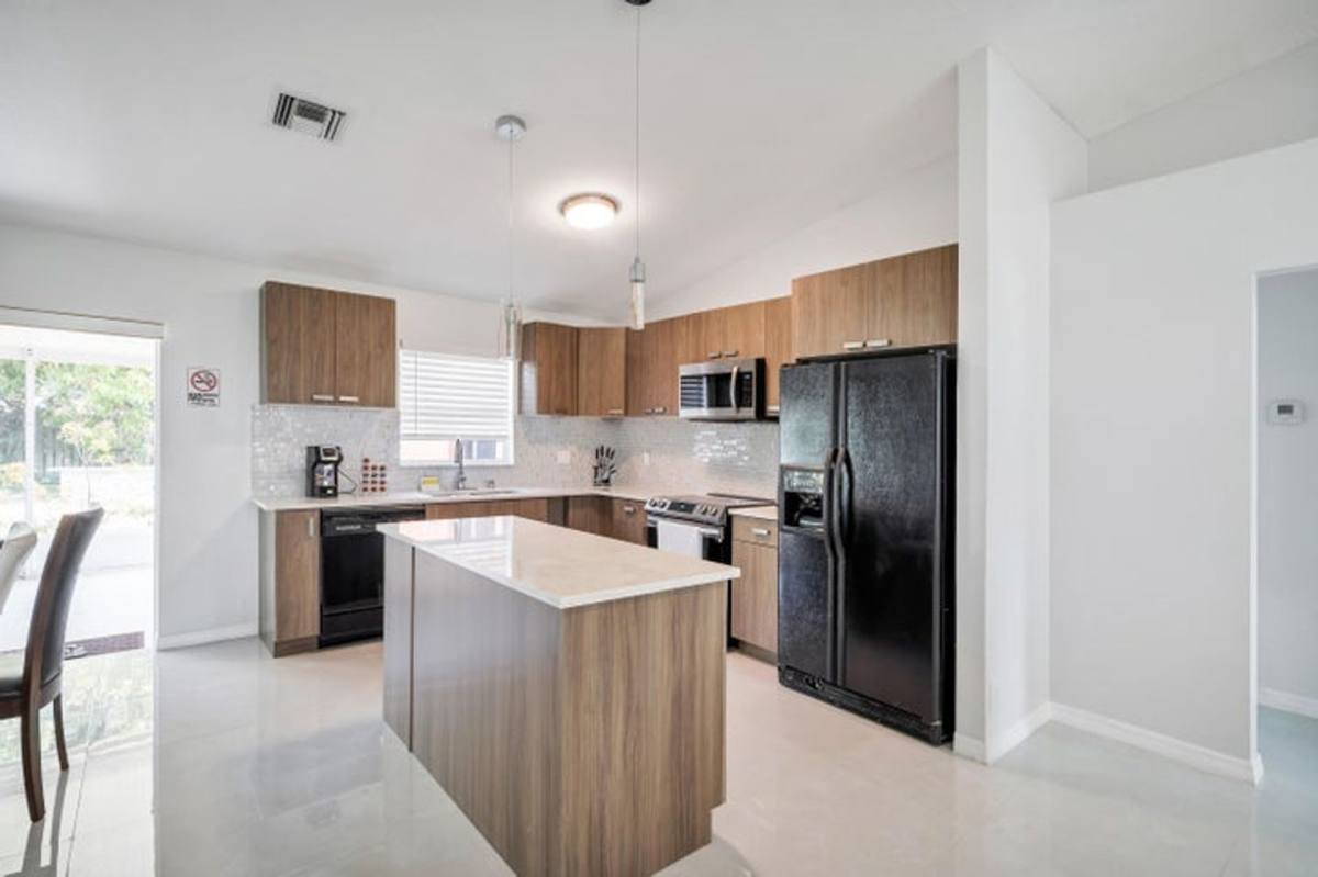 House for rent at 113 Madrid St, West Palm Beach, FL 33411