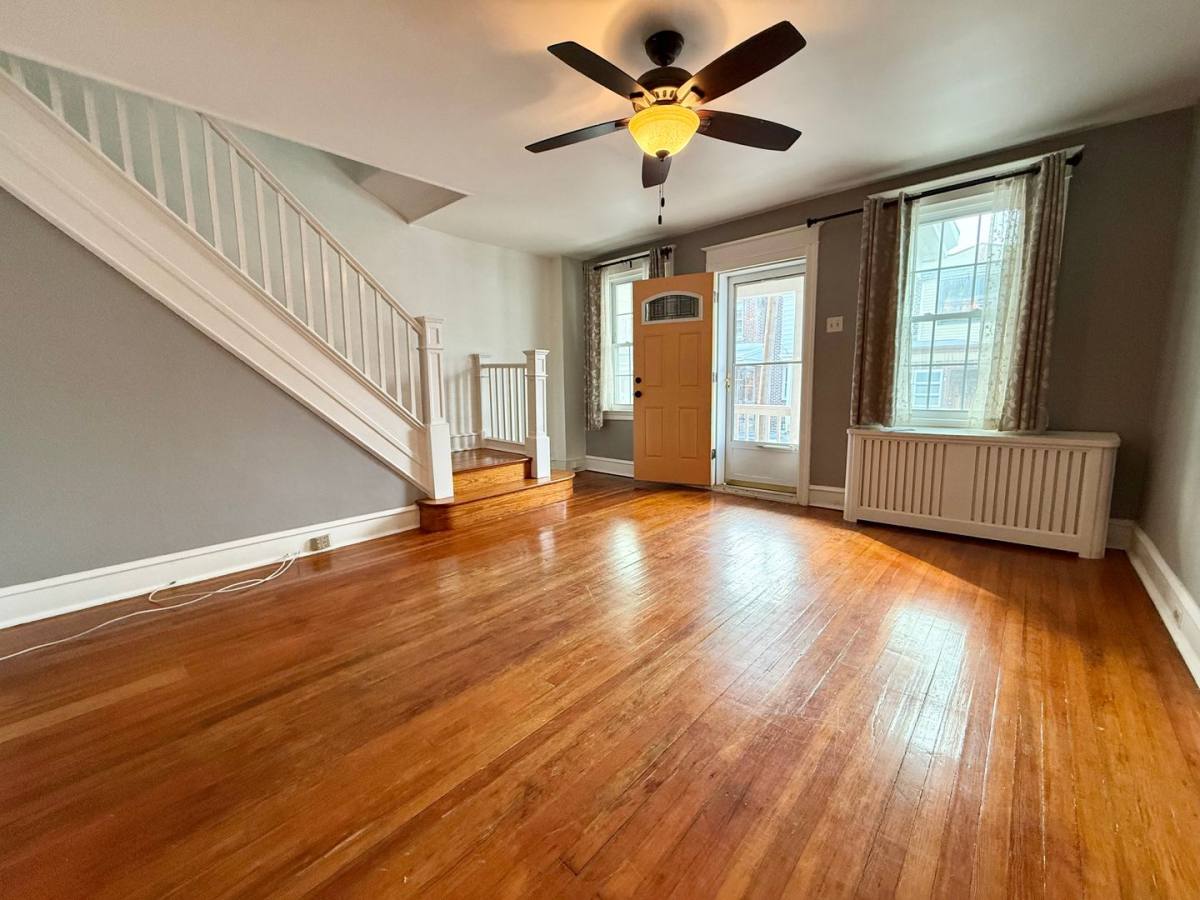 House for rent at 417 Naomi St, Philadelphia, PA 19128
