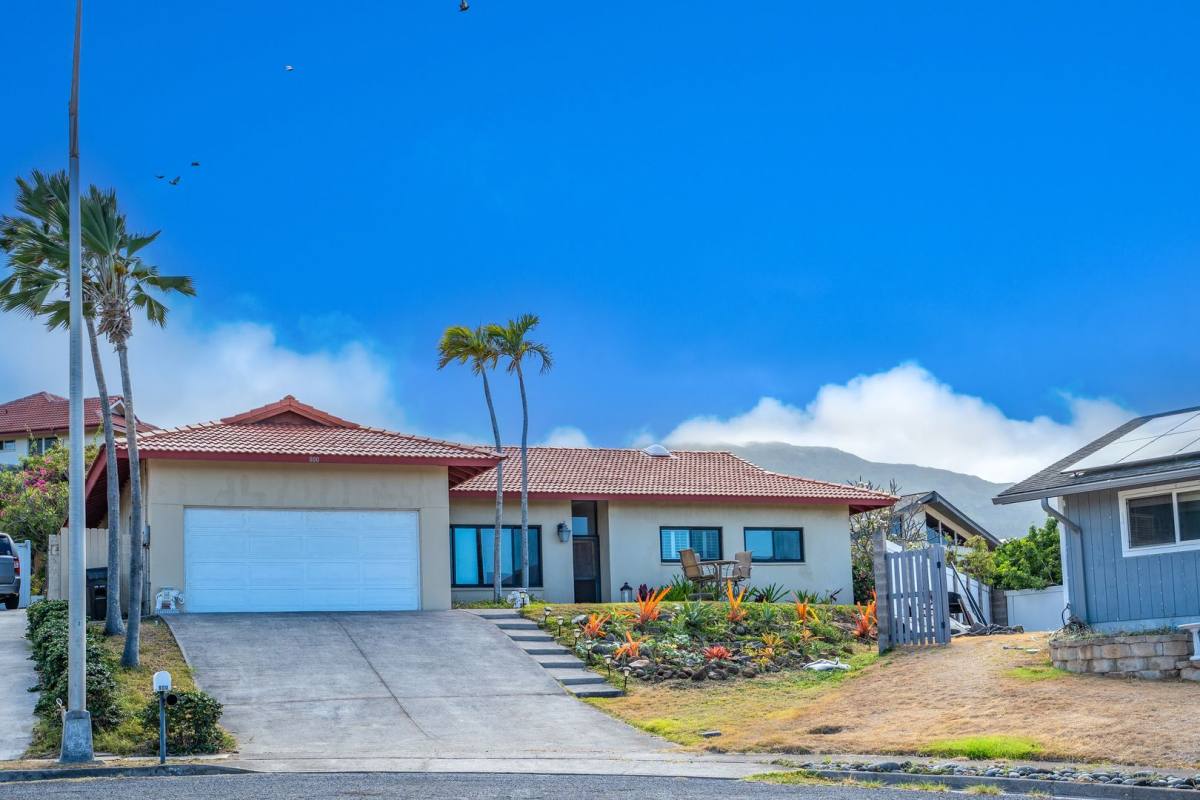 House for rent at 800 Kolani Place, Wailuku, HI 96793