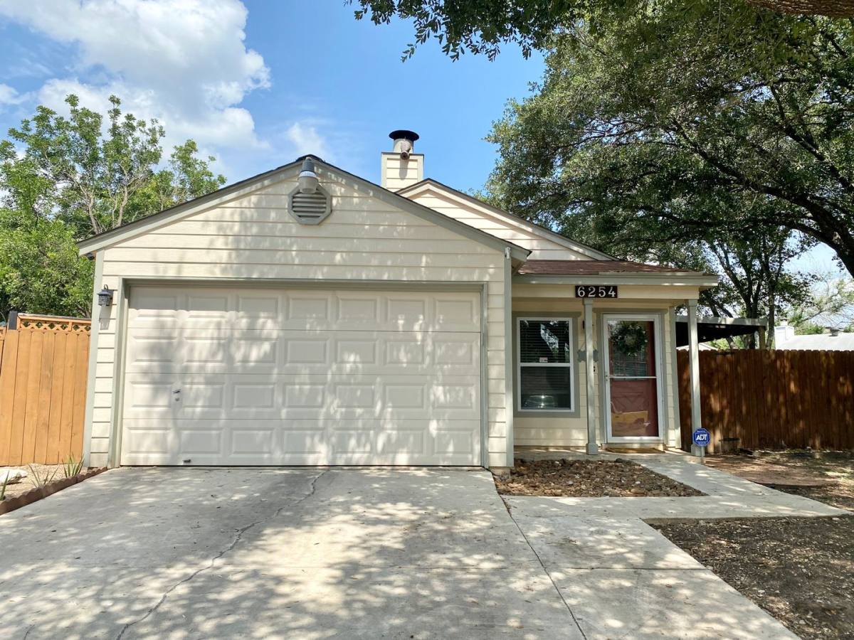 House for rent at 6254 Valley Knight, San Antonio, TX 78250