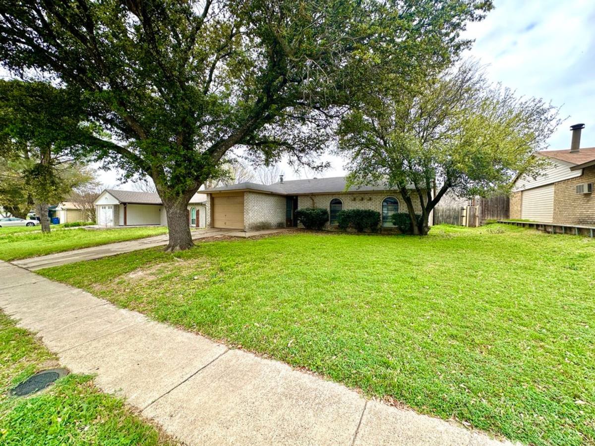 House for rent at 523 Windsor Dr, Allen, TX 75002