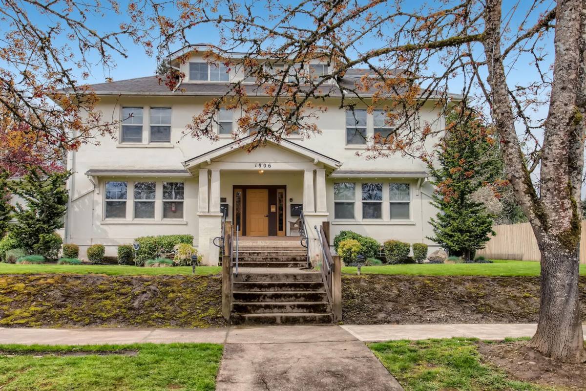 Apartment for rent at 1806 Elm St, Forest Grove, OR 97116