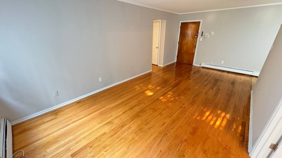 Apartment for rent at 1005 W 35th Ave, Gary, IN 46408