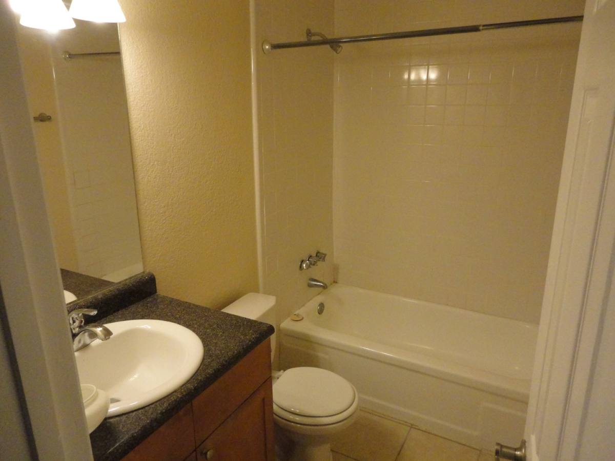 Condo for rent at 1810 NW 23rd Blvd, Gainesville, FL 32605