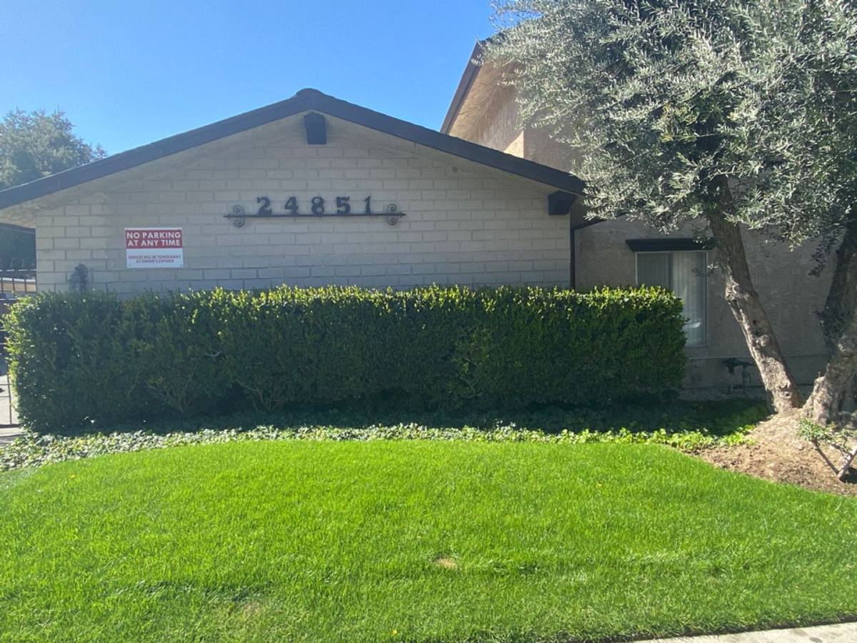 Apartment for rent at 24851 Walnut St, Newhall, CA 91321