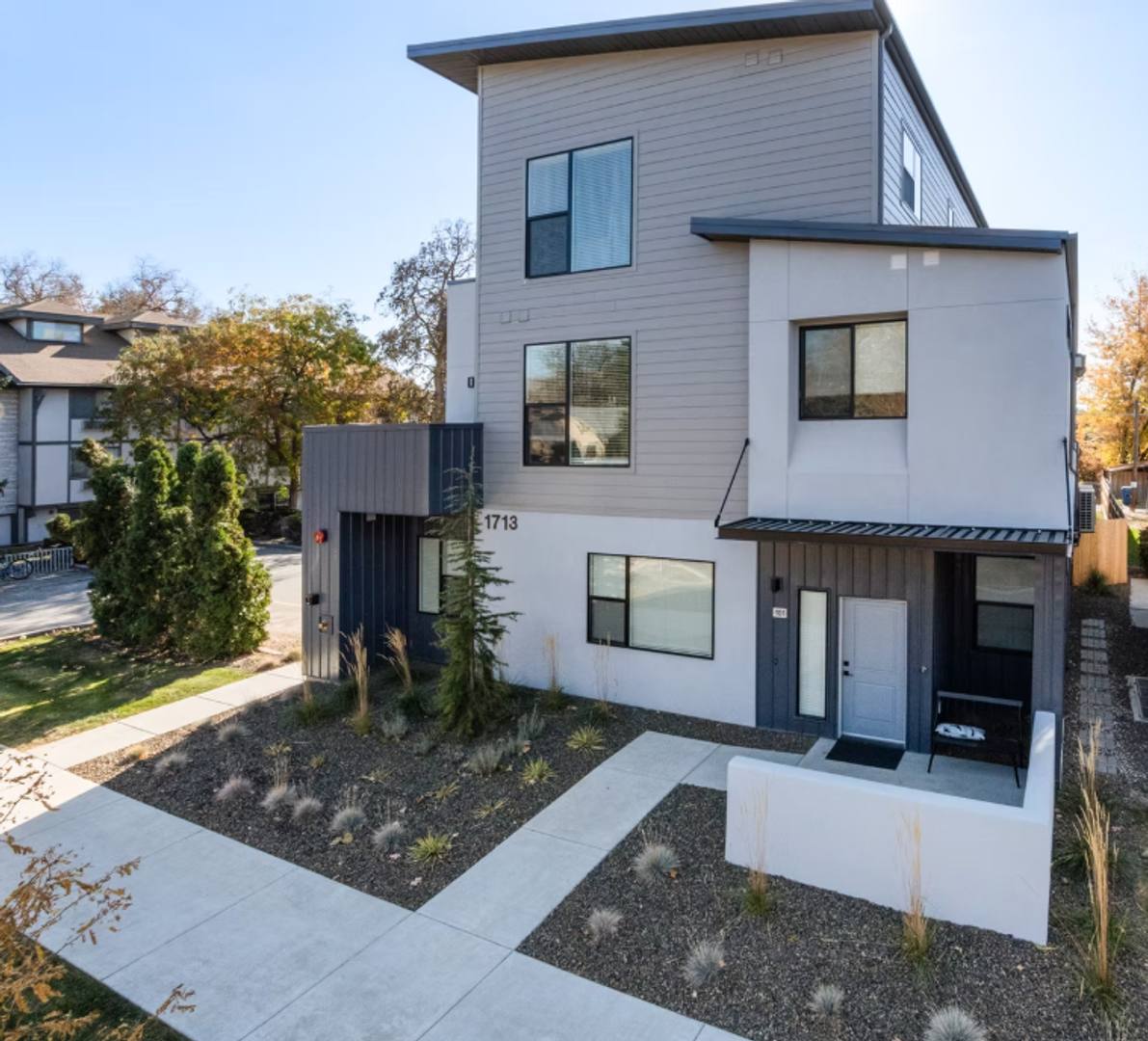 Condo for rent at 1713 W Jefferson St, Boise, ID 83702