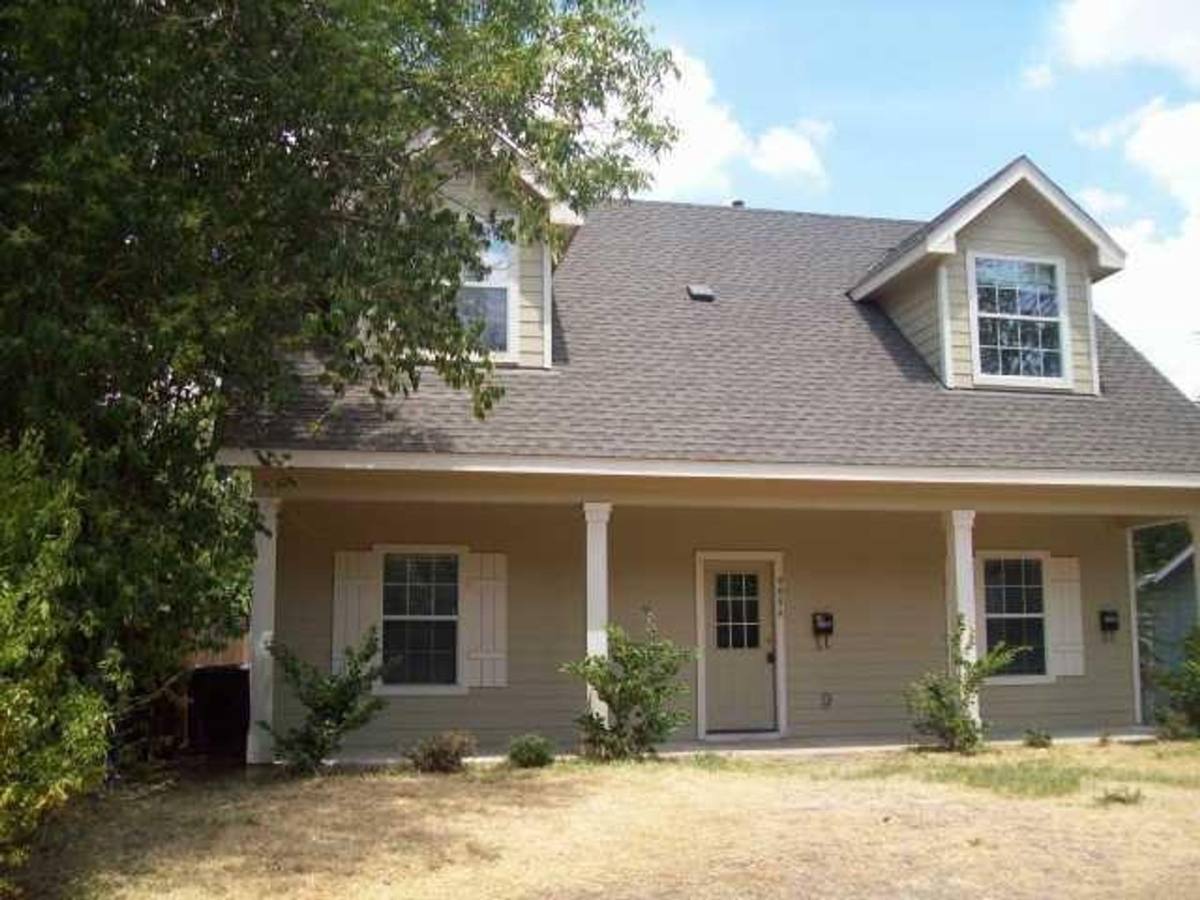 Townhouse for rent at 408 Nelray Blvd #A, Austin, TX 78751