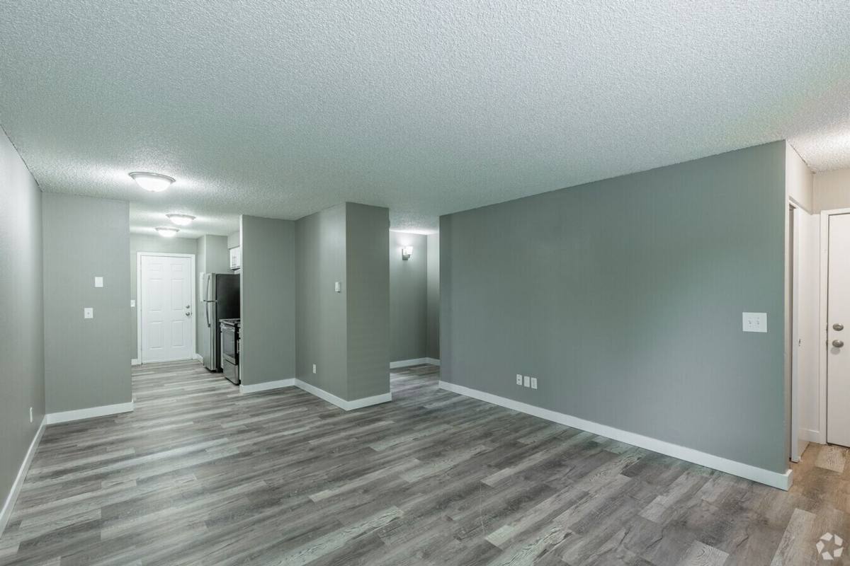 Apartment for rent at 2500-2550 Lancaster Dr NE, Salem, OR 97305