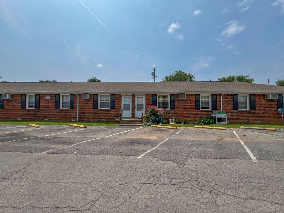 Apartment for rent at 701 Powers St, Clarksville, TN 37042