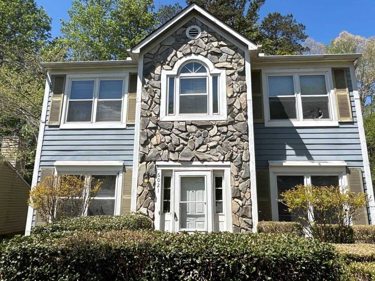 House for rent at 6021 Black Bear Court, Charlotte, NC 28214