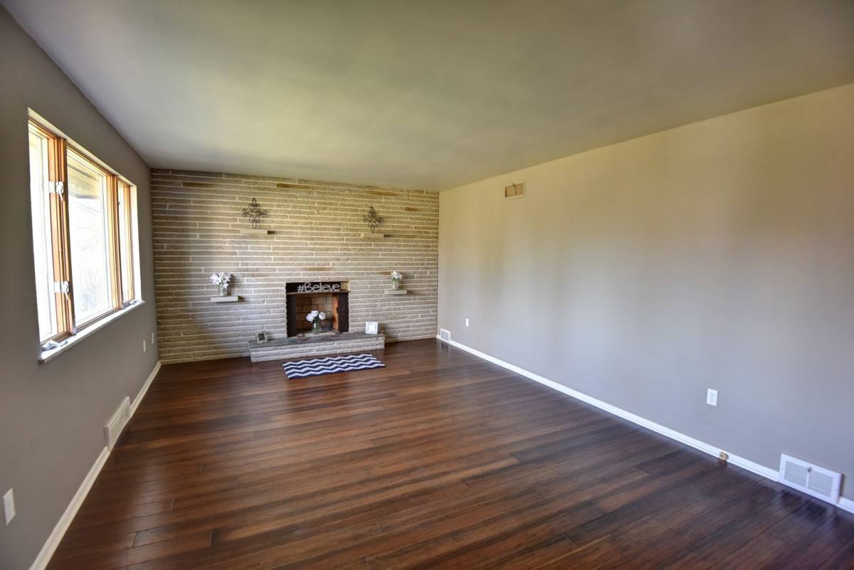 House for rent at 1115 Brookside Dr, Greensburg, PA 15601