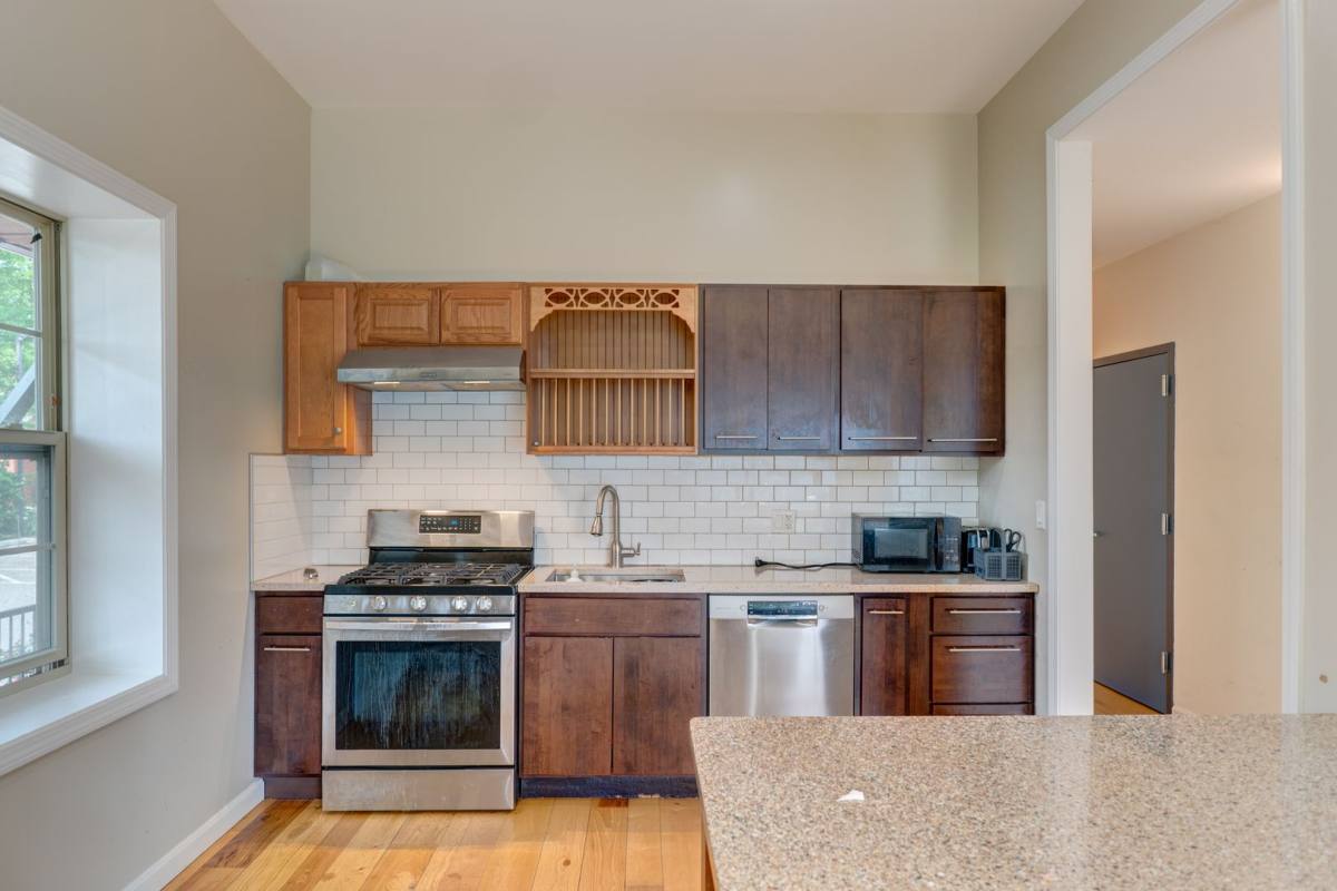 Apartment for rent at 59 Dixwell Ave, New Haven, CT 06511