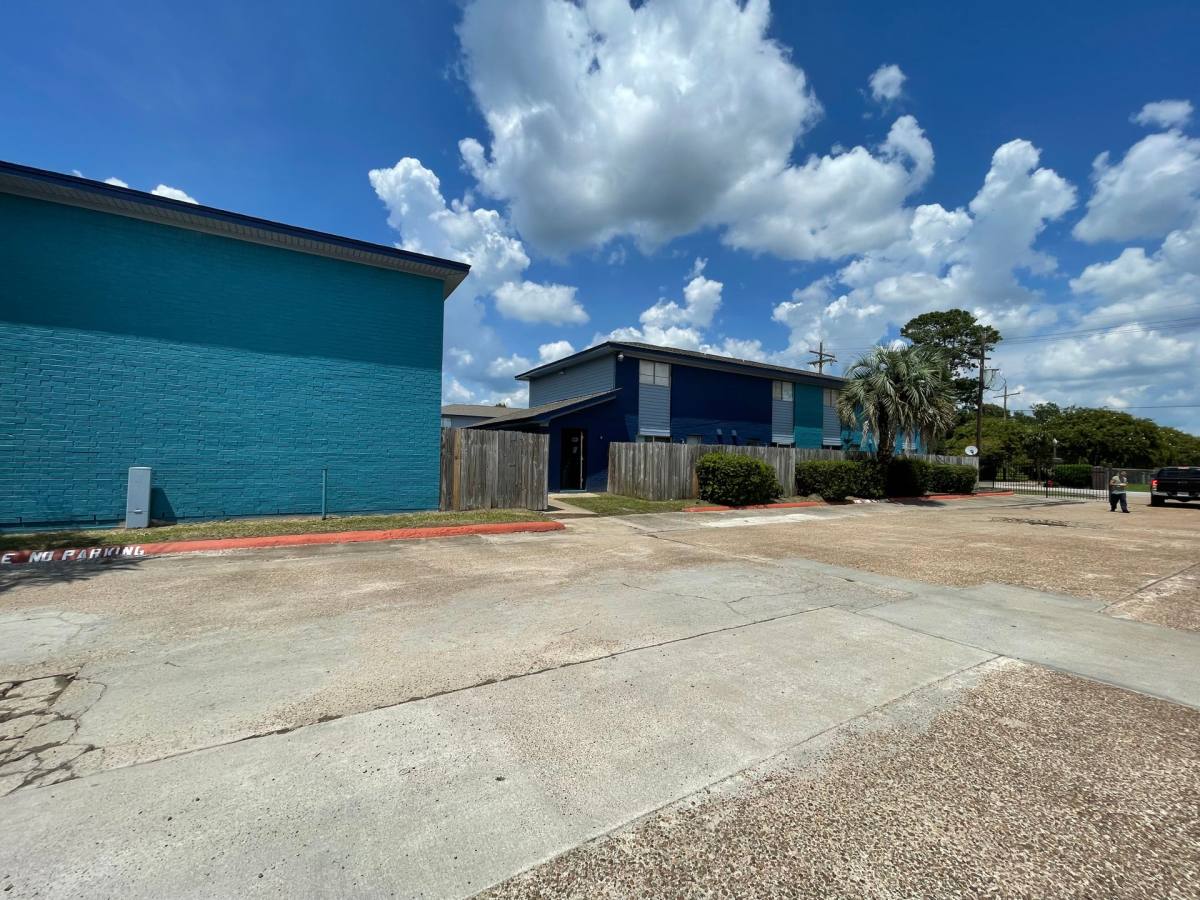 200 Bower Dr, Bridge City, TX 77611 - Apartment For Rent - Image 3