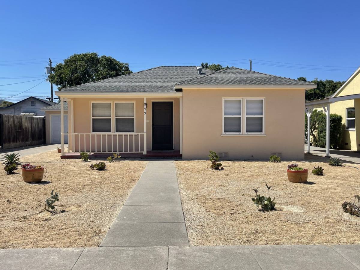House for rent at 317 S D St, Lompoc, CA 93436