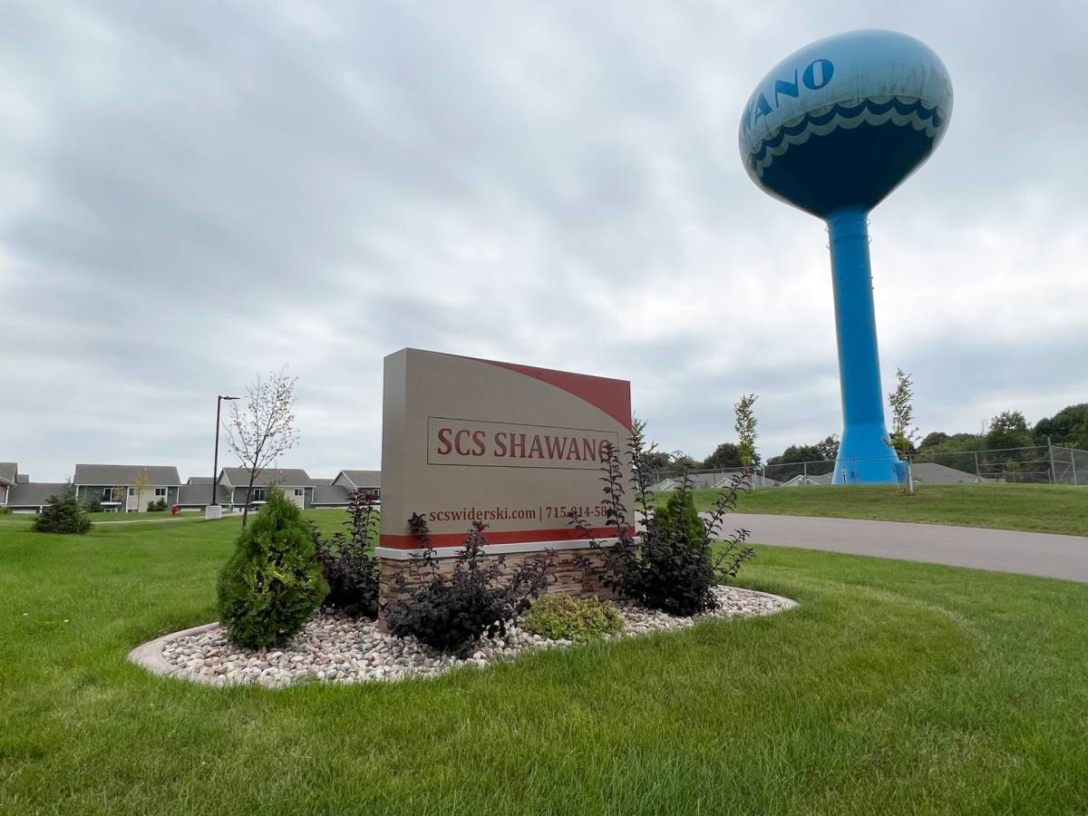 Apartment for rent at 1090 Engel Dr, Shawano, WI 54166